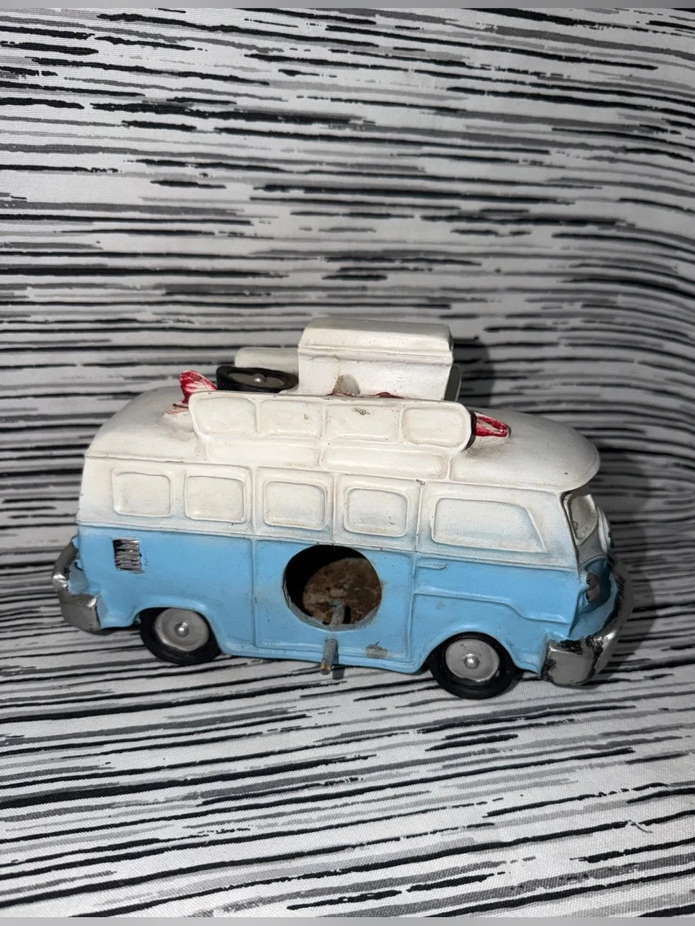 Beachy Volkswagen Van Design - Bird House or Perch.